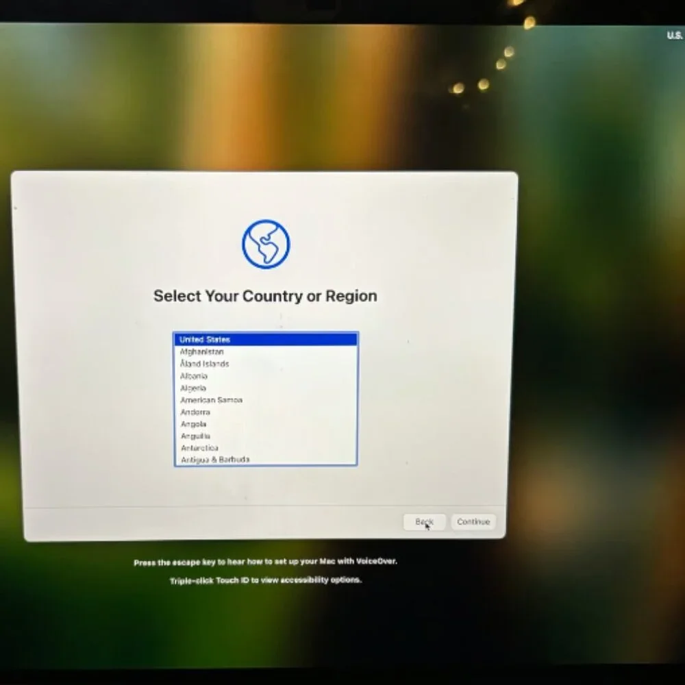 MacBook Pro 15” 2018 with TouchBar